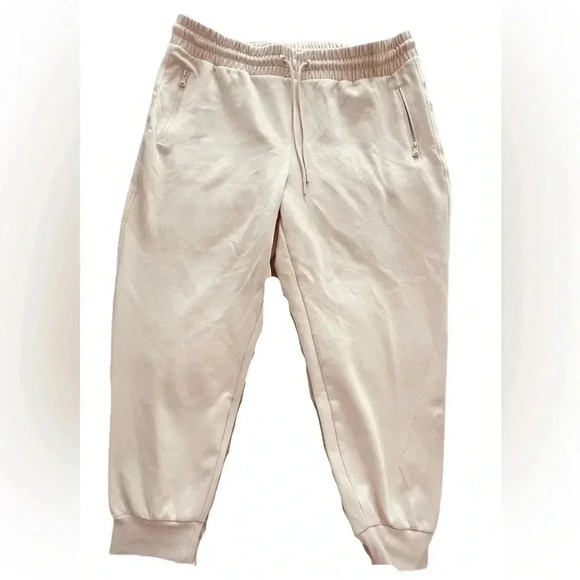 Like new! Old Navy High-Waisted Dynamic Fleece Joggers, Size XL (16/18) - Picture 4 of 8